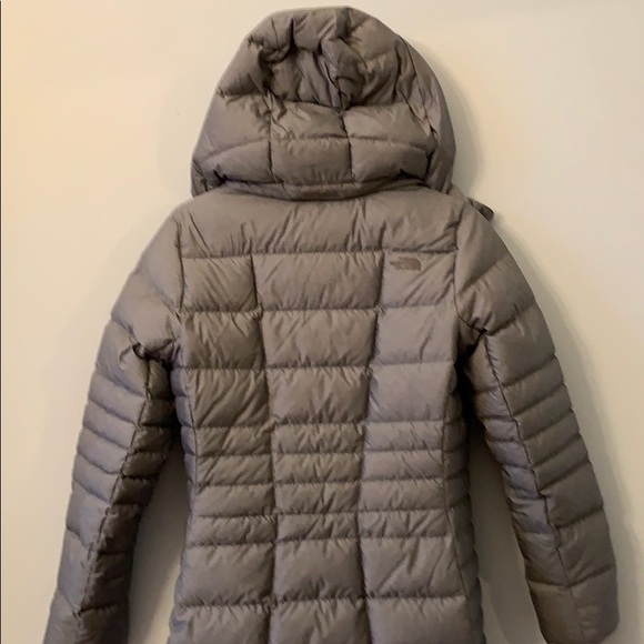 The north face women’s 550 long jacket - Picture 3 of 6
